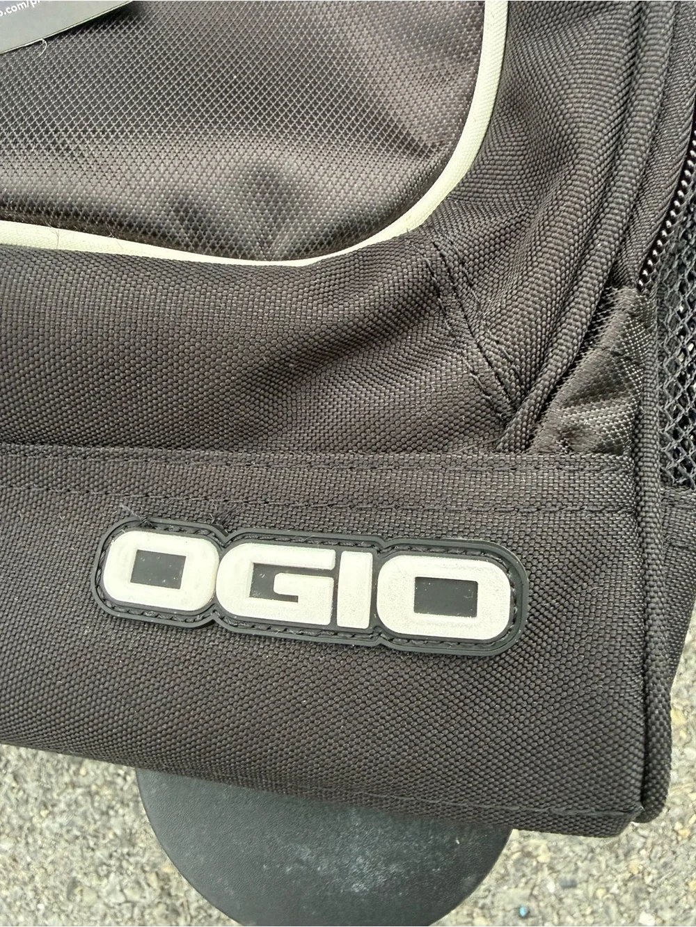 OGIO Pulley Rolling Cooler Bag 14 qt 24-Can Black Polyester 2-Wheel